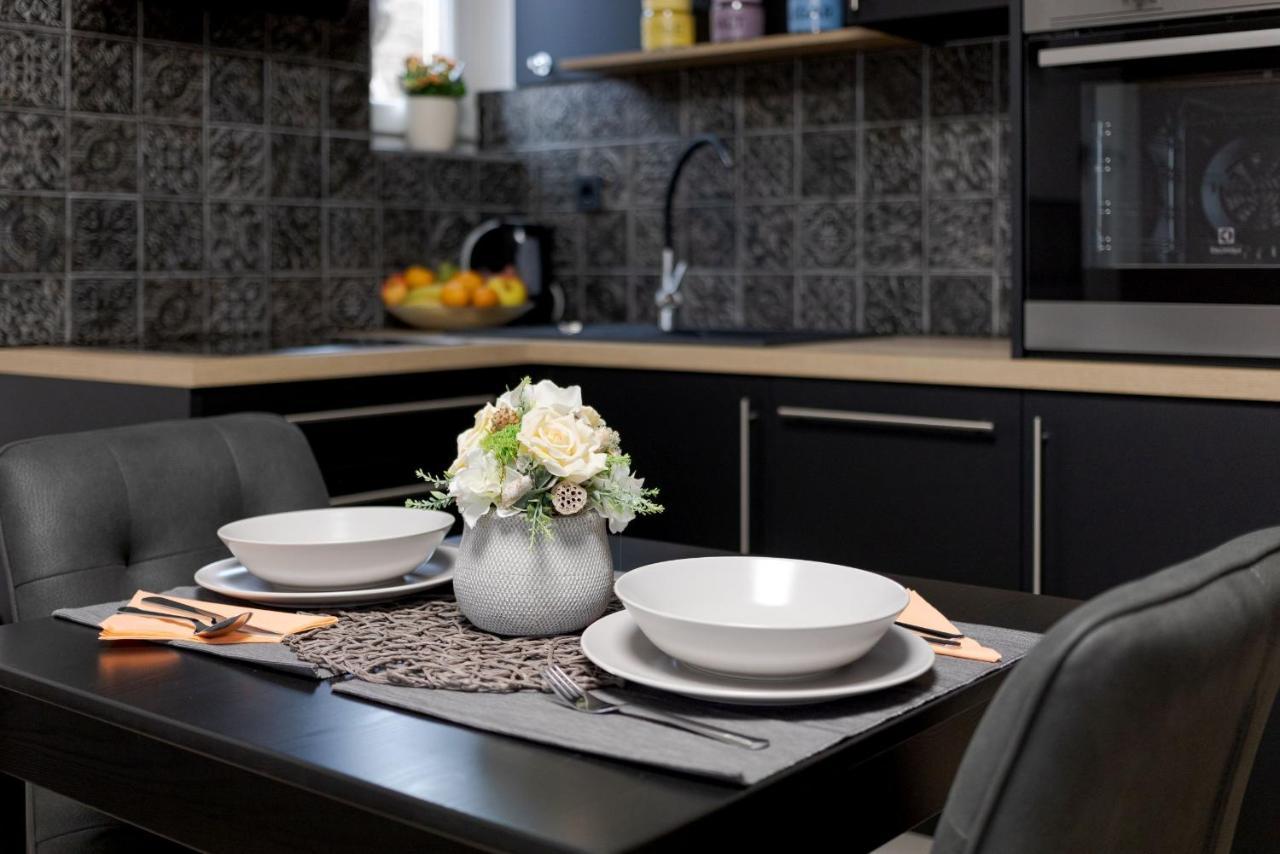 Apartman Downtown Dl 자그레브 외부 사진