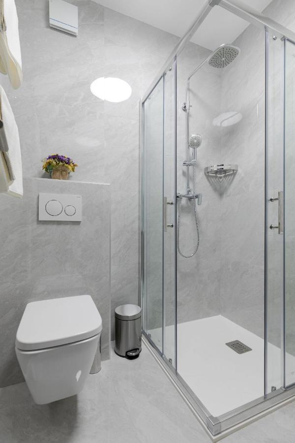 Apartman Downtown Dl 자그레브 외부 사진